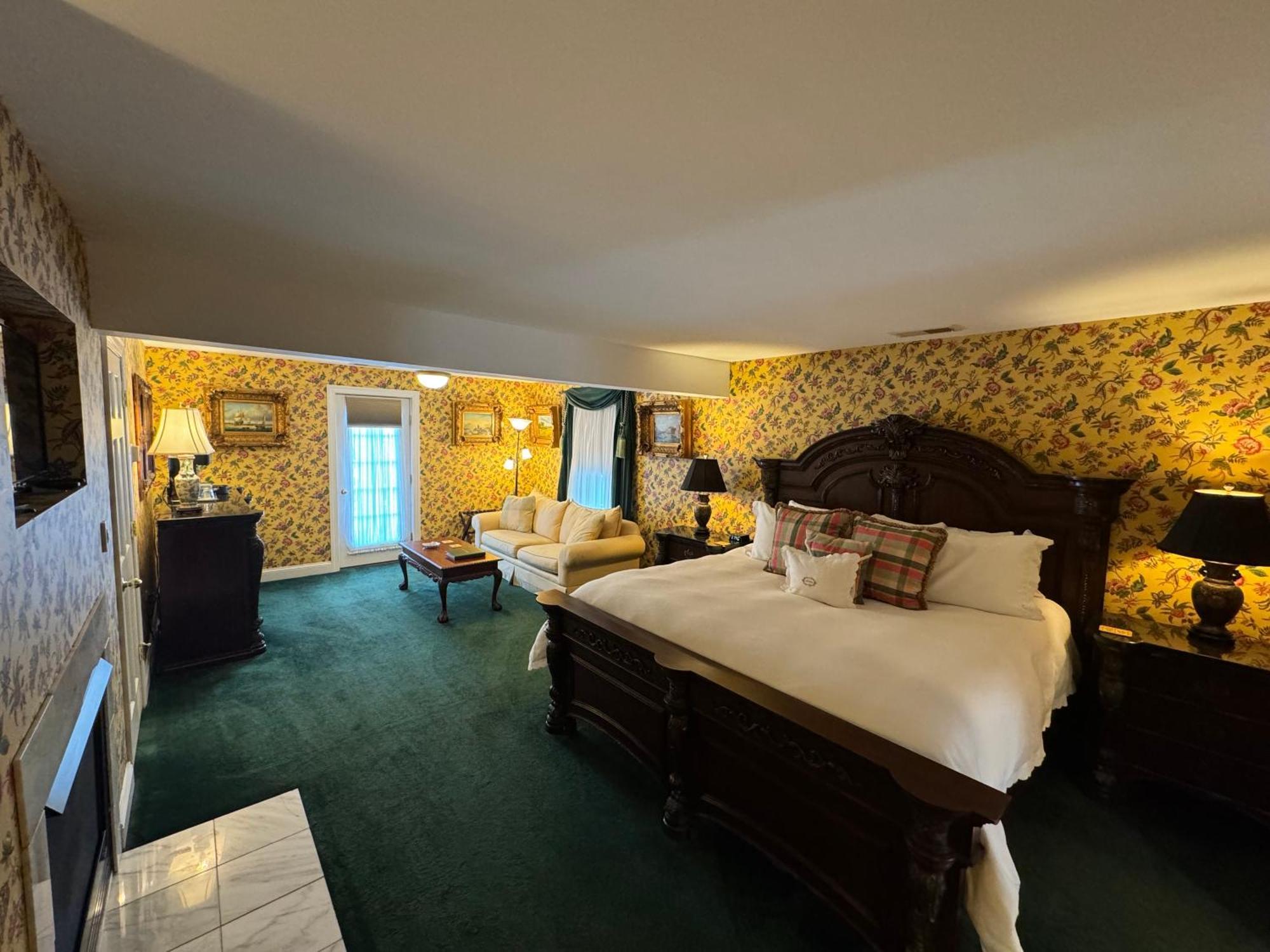 Hotel Antrim 1844 Taneytown Esterno foto